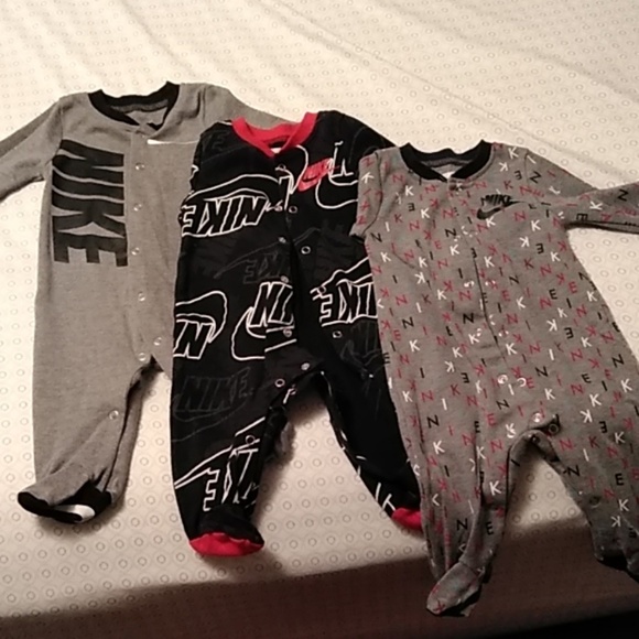 nike baby sleepers